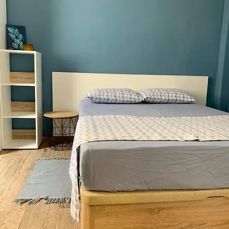 уютная в центе Apartman